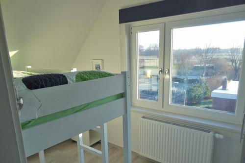 Borkum Ferienwohnung FeWo Borkum 16 - Zimmer neben (Eltern-)Schlafzimmer