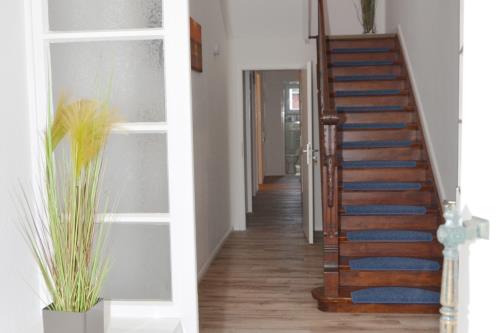 Borkum Ferienwohnung Ferienappartements Süderstraße - Appartement 100 - Eingangsbereich mit Schlafzimmer im 1 OG