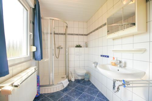 Borkum Ferienhaus Daheim - Wuldegapstraße 11 Bad 2 1OG