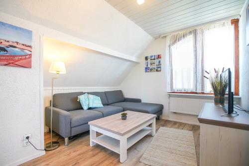 Borkum Ferienhaus Daheim - Wuldegapstraße 11 Wohnzimmer 1OG 2