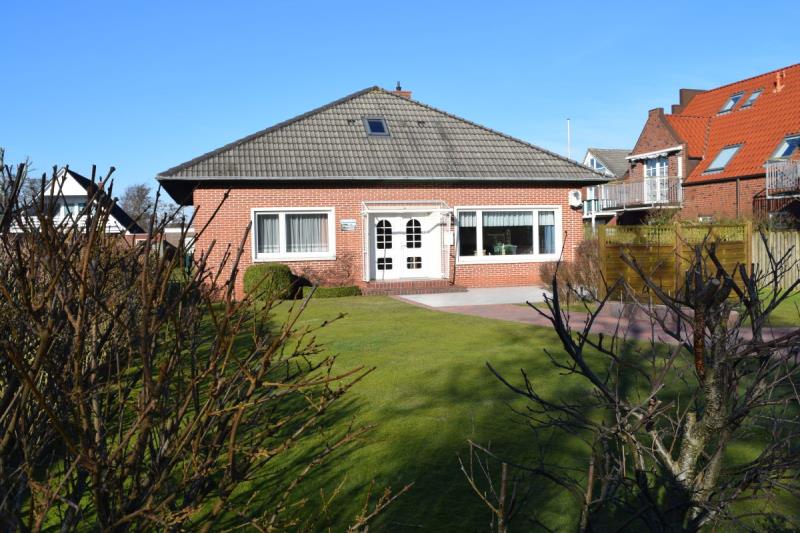 Borkum Ferienhaus Dünenblick I Nr. 73 - Frontansicht