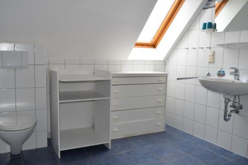 Borkum Ferienhaus Dwarslooper A - Badezimmer 2