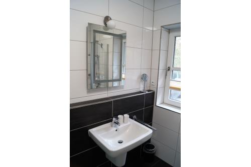 Borkum Ferienhaus Inselhaus Borkum - Bad 1