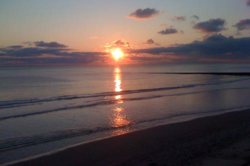Borkum Ferienwohnung 1 im Haus Vogelkieker - Sonnenuntergang auf Borkum