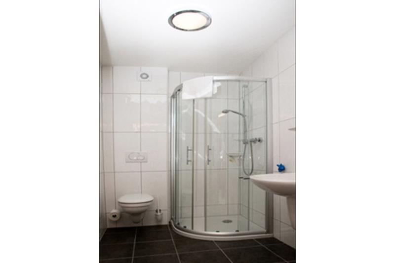 Borkum Ferienwohnung Böhm 1 Nr. 2 - Bad