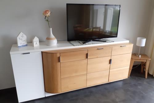 Borkum Ferienwohnung Deichterrasse - Wohnzimmer - neu in 2024