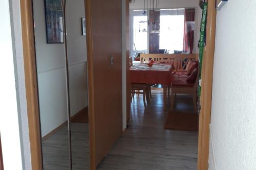 Borkum Ferienwohnung Drüen - Essbereich mit Küche 