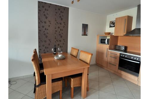 Borkum Ferienwohnung Düne 47 (Nessen) - Essbereich mit Küche