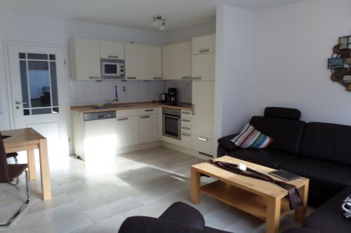 Borkum Ferienwohnung Dünenparadies - Wohnbereich / Küche