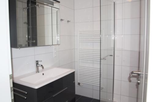 Borkum Ferienwohnung Dünenparadies - Duschbad