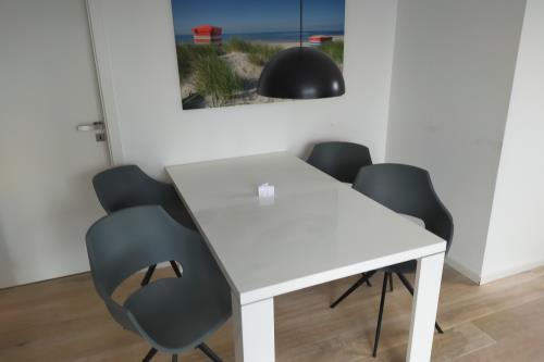 Borkum Ferienwohnung Inseltraum - Essbereich