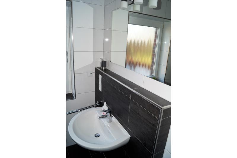 Borkum Ferienwohnung Inselwohnung - Bad 2