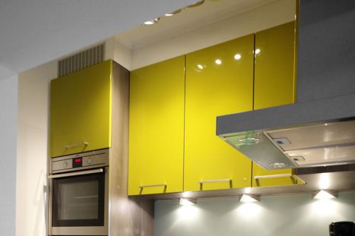 Borkum Ferienwohnung Leuchtbake - Küchenschränke