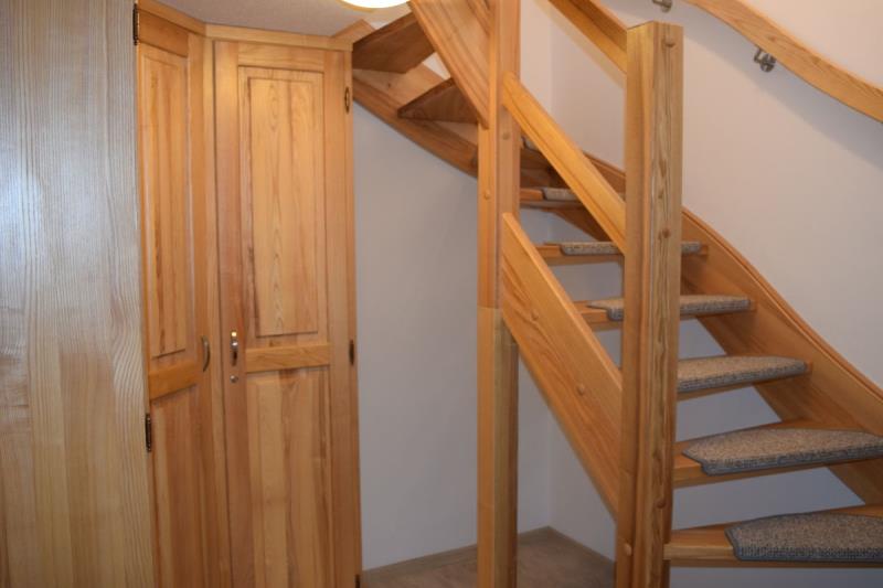 Borkum Ferienwohnung Peters Hus EG Nr. 51 vorne - schrank im soutarain