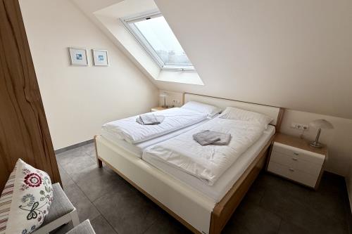 Borkum Ferienwohnung Schöne Aussicht Borkum - Schlafzimmer klein