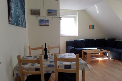 Borkum Ferienwohnung Seebrise - Wohnessbereich