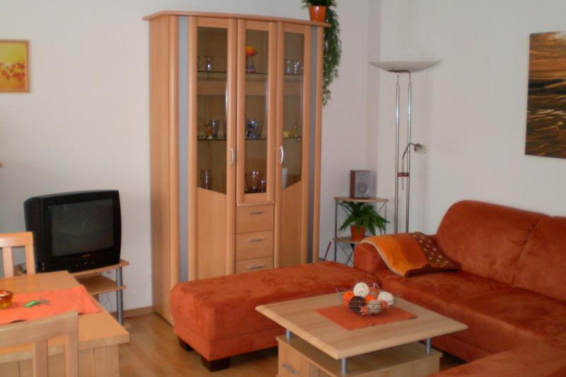 Borkum Ferienwohnung Tümmler - wohn essbereich