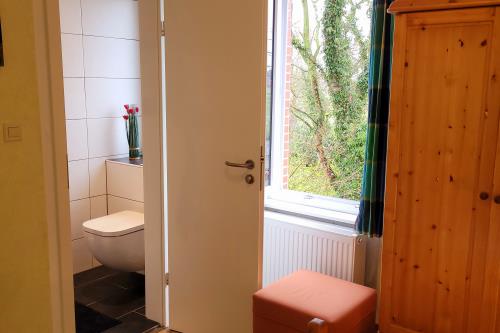 Borkum Ferienwohnungen Anja - Fewo 1 - Schlafzimmer (2)