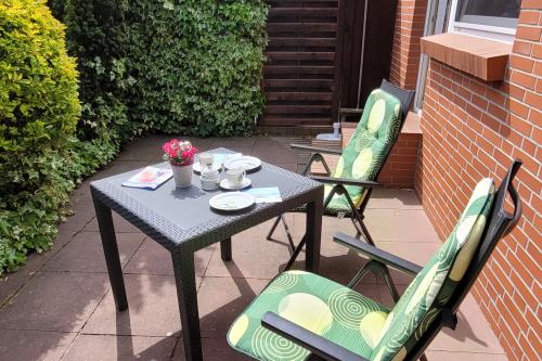 Borkum Ferienwohnungen Anja - Fewo 2 - Terrasse für Sie allein