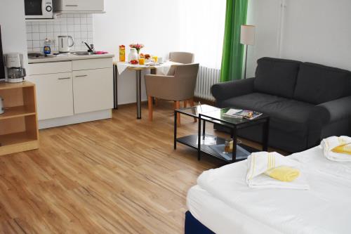 Borkum Ferienwohnung Haus Posthus - Appartement 107 - Blick durch App. 107