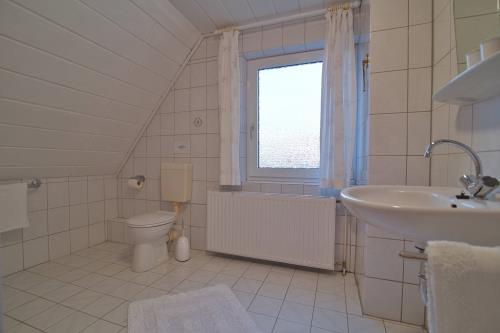 Borkum Ferienwohnung Haus Ebeling / Wohnung Wasserturm - Bad