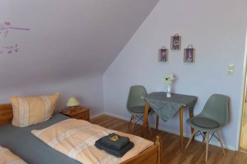 Borkum Ferienwohnung Haus Münsterland, Whg.1/OG - Schlafzimmer 1