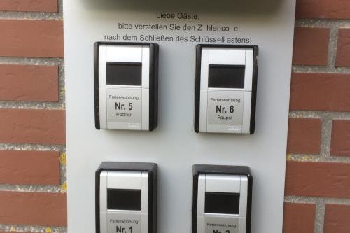 Borkum Haus Norderoog Ferienwohnungen Hindenburgstraße 56 - Haus Norderoog - Eingangsbereich Whg.1