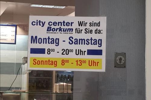 Borkum Haus Norderoog Ferienwohnungen Hindenburgstraße 56 - Nr.8 - Balkon + PKW-Stellplatz - City-Center-Borkum - in der Strandstr.5