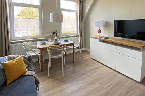 Borkum Ferienwohnung Haus Windröschen - App. 8 - Appartement 8 • Wohn Essbereich