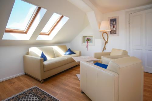 Borkum Ferienwohnung Hotel Windrose Ferienappartements - Seehund - Berg Hotel Windrose Seehund Ess Wohnzimm