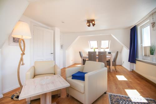 Borkum Ferienwohnung Hotel Windrose Ferienappartements - Seehund - Berg Hotel Windrose Seehund Ess Wohnzimm