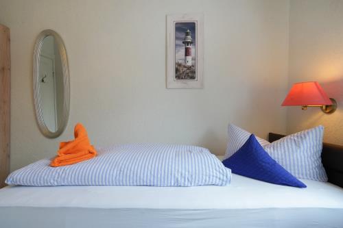 Borkum Hotel Windrose - EZ klein 7 - 2019 Berg Hotel Windrose 1042