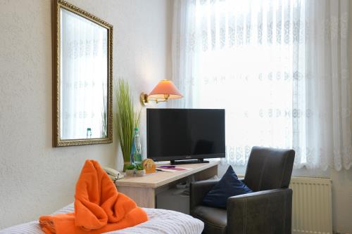 Borkum Hotel Windrose - EZ klein 7 - 2019 Berg Hotel Windrose 1026