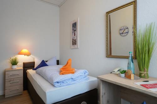 Borkum Hotel Windrose - EZ klein 7 - 2019 Berg Hotel Windrose 1028