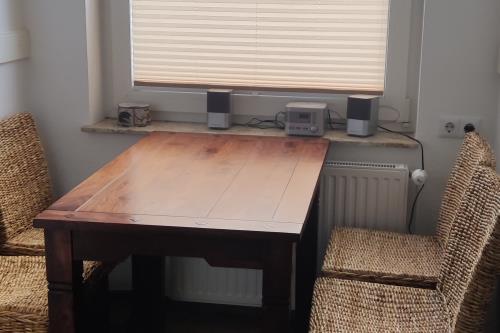 Borkum Ferienwohnung Inselstern - Essbereich in der Küche