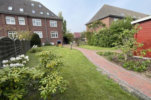 Borkum Ferienwohnung Altes Offiziershaus - Aussenansicht