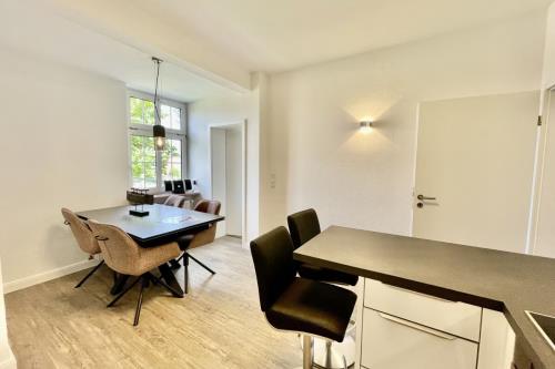 Borkum Ferienhaus Altes Offiziershaus - Wohnung 1 - essbereich