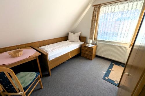 Borkum Ferienwohnung Haus an der Düne - Einzelzimmer 1 1