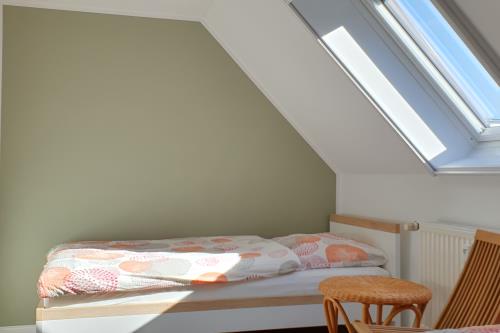 Borkum Ferienwohnung Haus Heike - Schlafzimmer 2