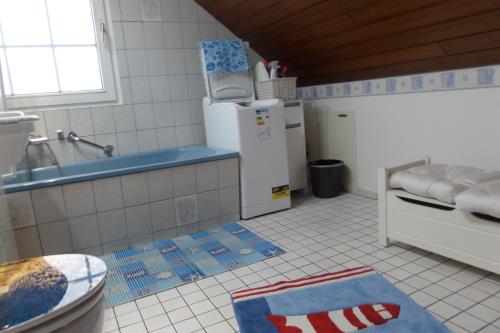 Borkum Ferienwohnung im Haus Jan Granat - Badezimmer