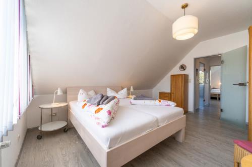 Borkum Ferienwohnung Lütje Greta - Schlafzimmer 1