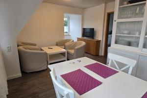 Ferienwohnung RosenRot am Meer 3