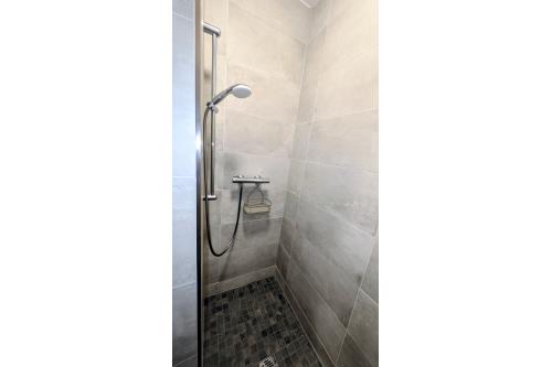 Borkum Ferienwohnungen Haus Deich 71 - Wohnung 7 - Bad