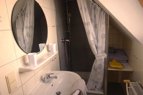 Borkum Haus Donat - Ferienwohnung Maren - ID 11023 - Wohnung Maren, Duschbad