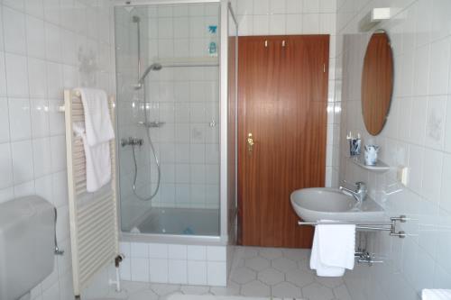 Borkum Ferienwohnungen Unterm Reetdach - Wohnung 2 - Ausstattung 7