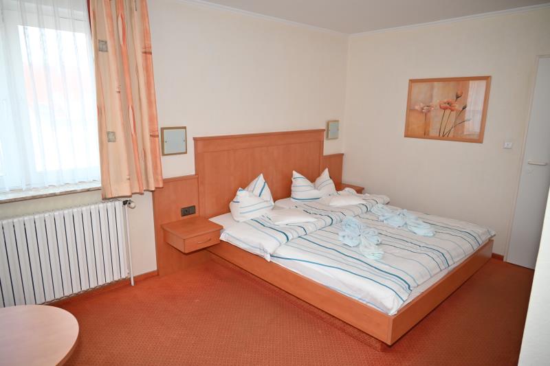 Borkum Hotel Haus Passat - Doppelzimmer 09 OG - Doppelbett