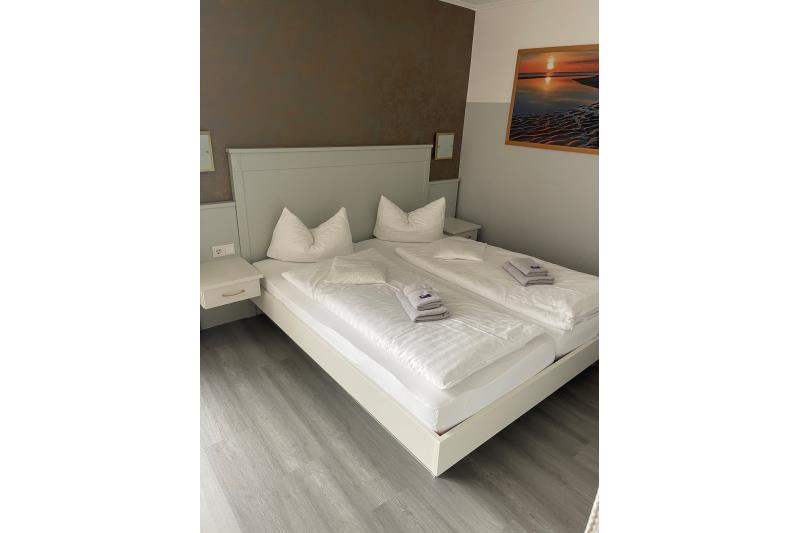 Borkum Hotel Haus Passat - Doppelzimmer 10 OG - 10 OG - Doppelbett