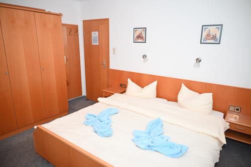 Borkum Hotel Haus Passat - Doppelzimmer 15 UG - Ausstattung 1
