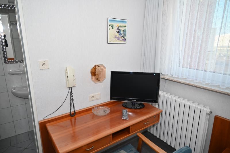 Borkum Hotel Haus Passat - Einzelzimmer 01 EG - Ausstattung 3