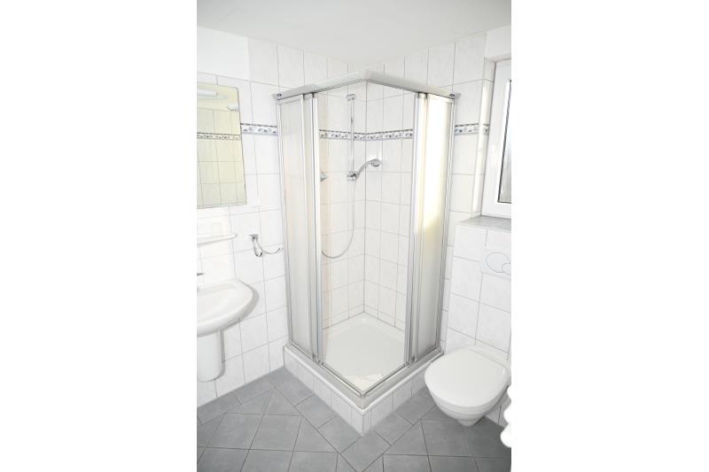 Borkum Hotel Haus Passat - Zweibettzimmer 08 OG - Ausstattung 2